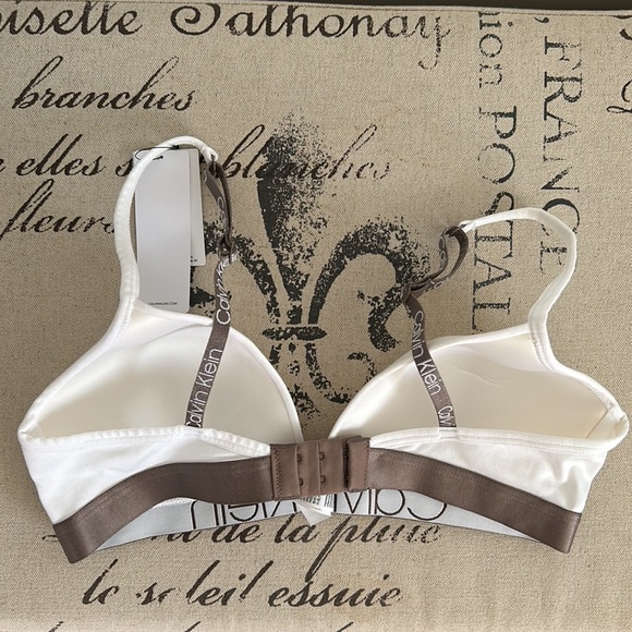 NWT Calvin Klein Modern Cotton lightly lined triangle bralette - Picture 3 of 9